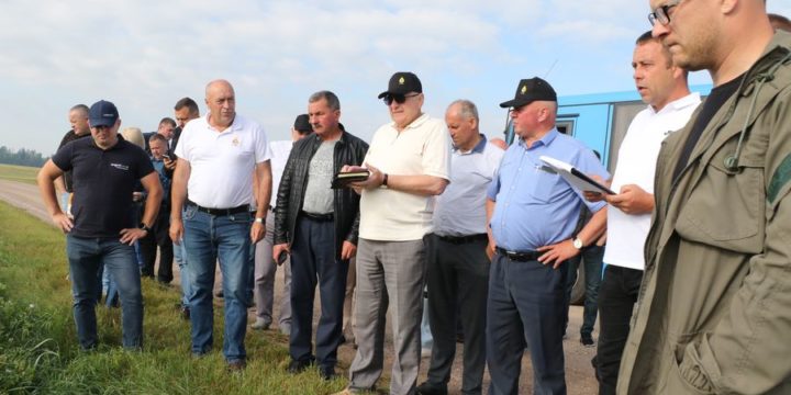 Культура земледелия на высоте. В Вороновском районе прошел объезд посевов