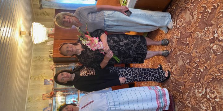 Поздравление Амбражук Владиславы Александровны с 80-летием!